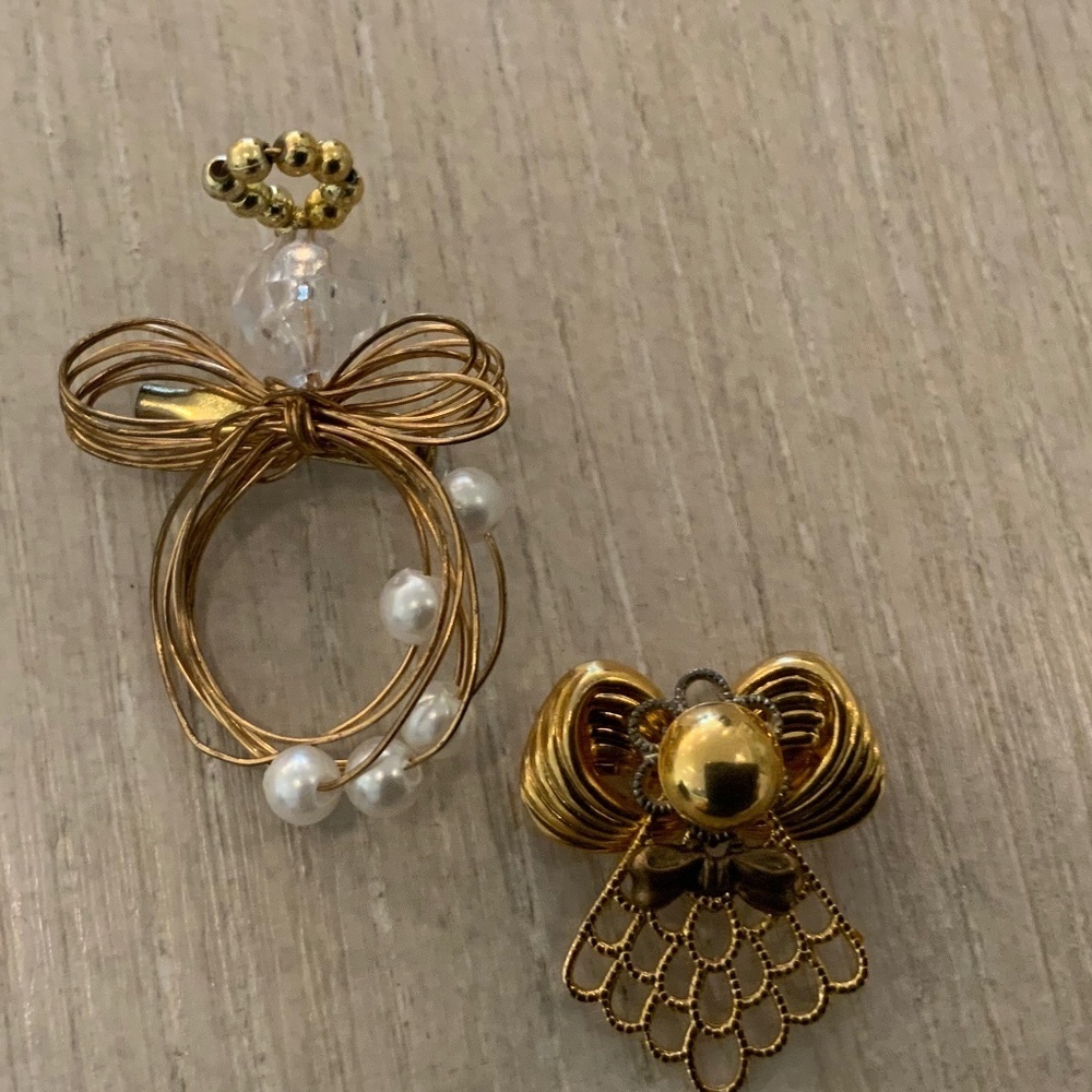 Vintage brooches